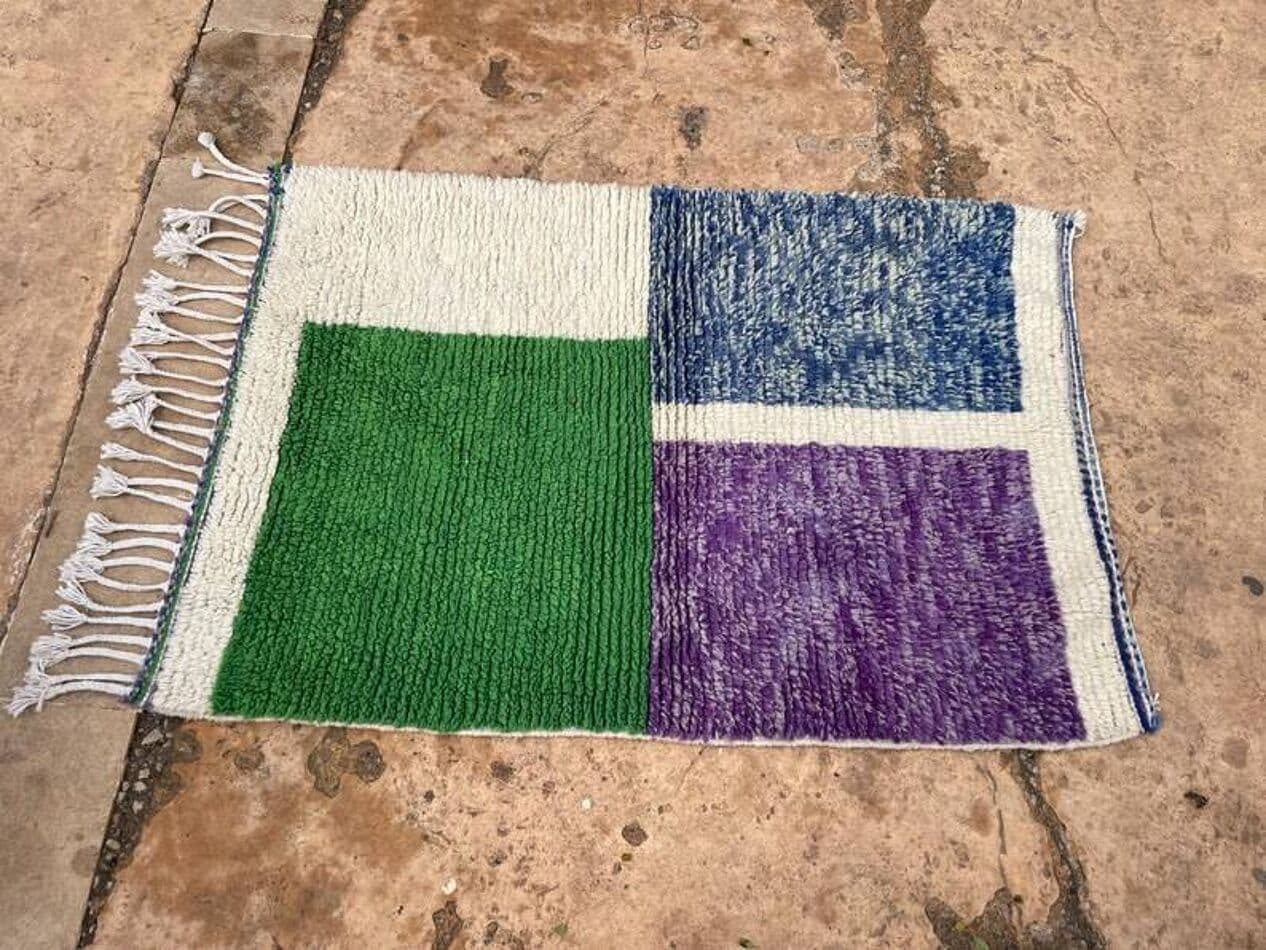 Ręcznie tkany dywan 200x300 cm, wełna, zielony, biały, fioletowy, niebieski, Maroko - 199899