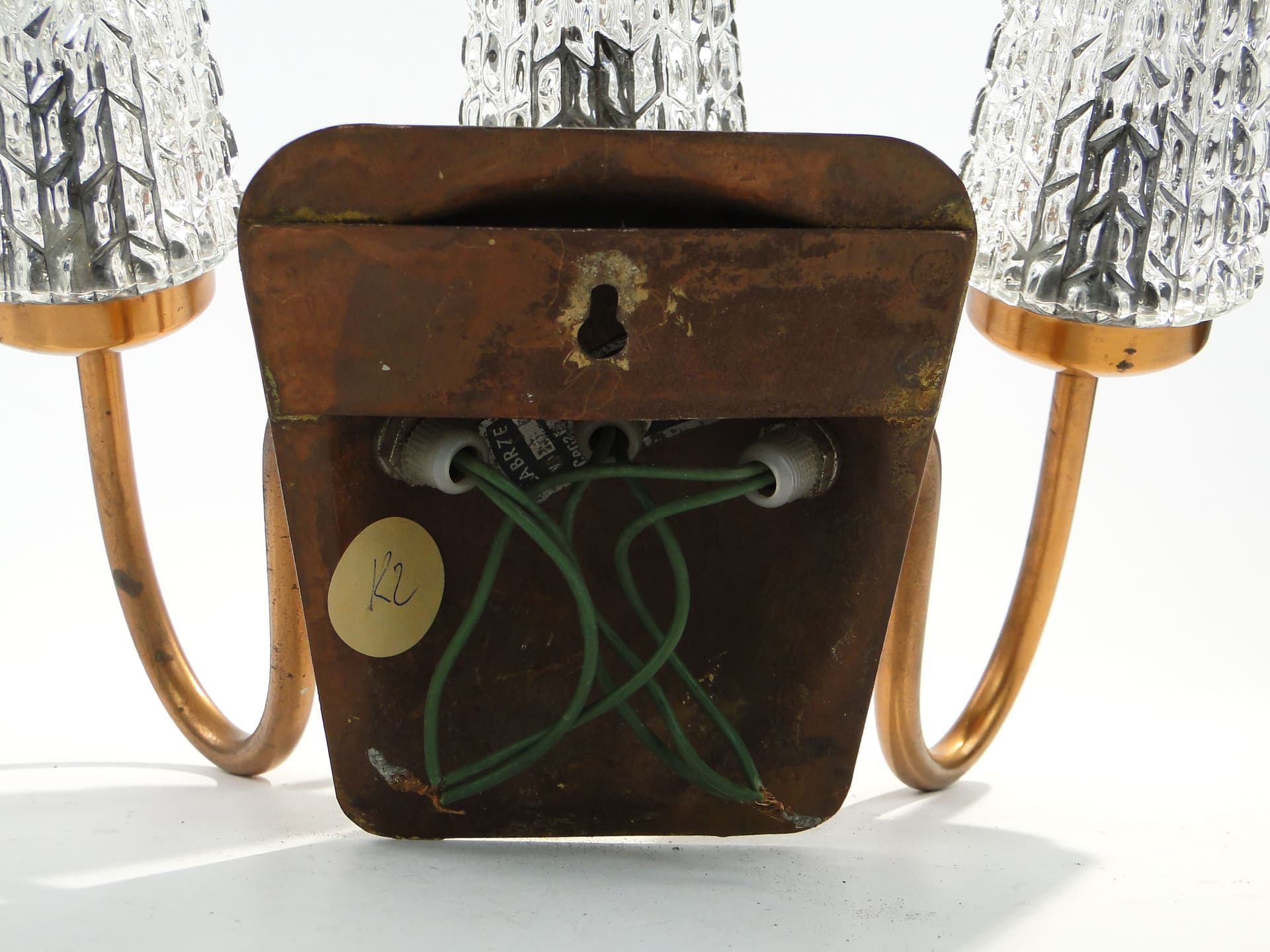 Kinkiet trójramienny, miedź, szkło, Polska, lata 70. - 1389