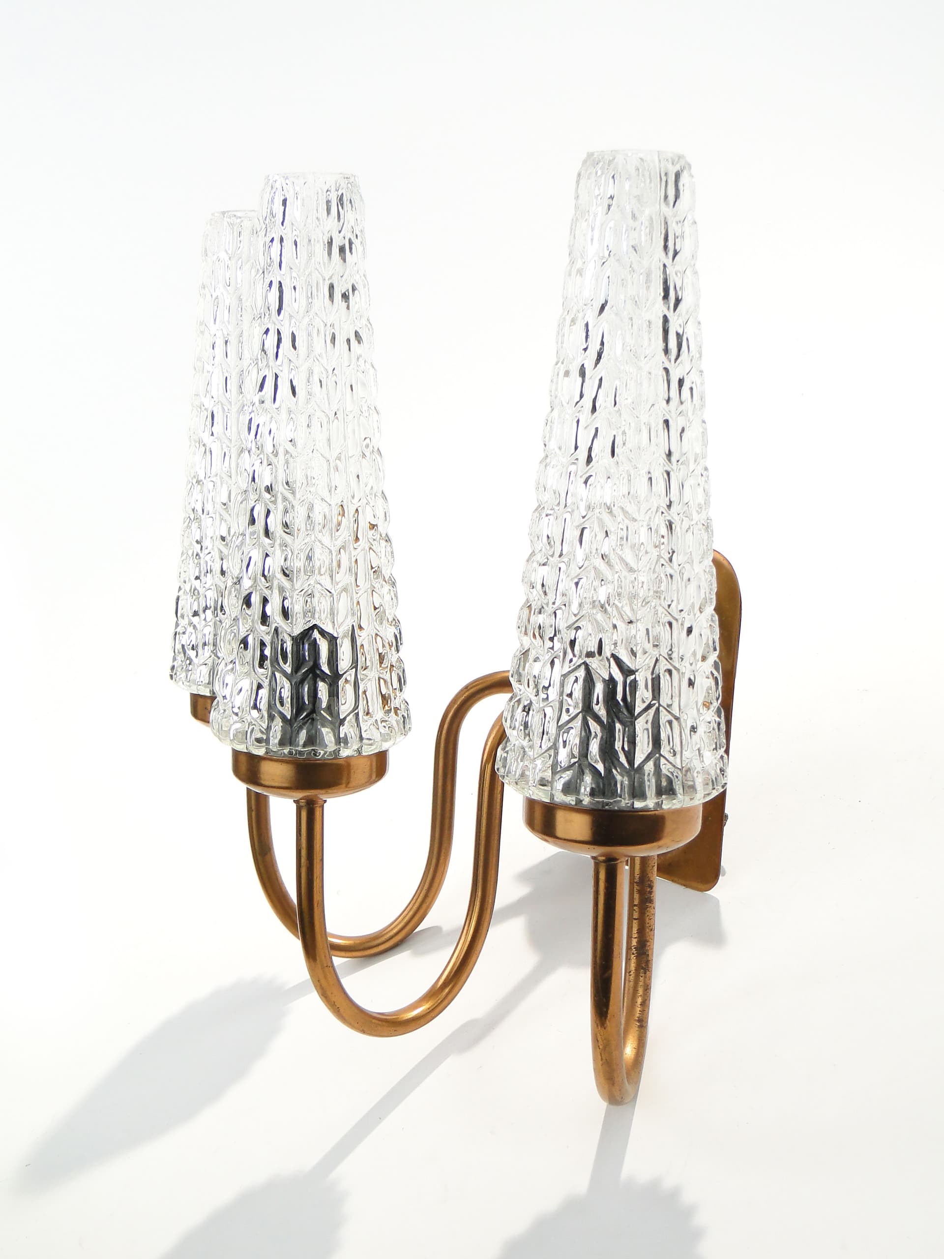 Kinkiet trójramienny, miedź, szkło, Polska, lata 70. - 1385