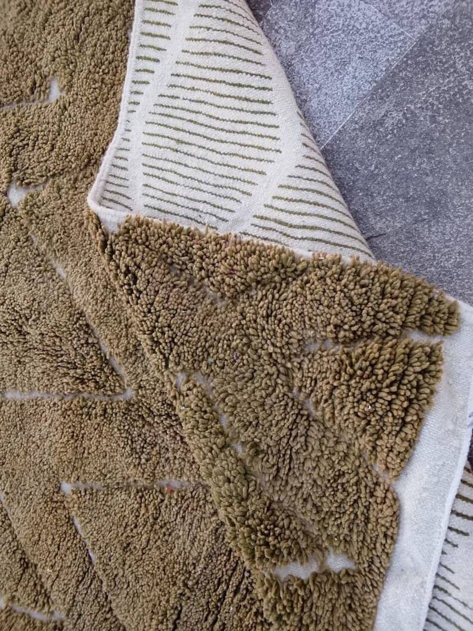 Handwoven rug 100x200 cm, wool, olive, Morocco - 199583