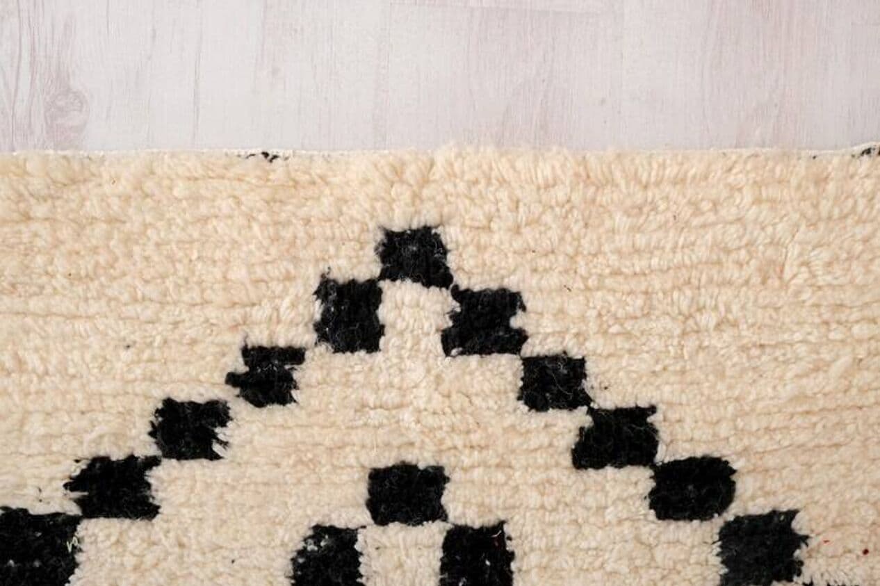 Ręcznie tkany dywan 140x250 cm, wełna, kość słoniowa, czarny, Maroko - 199533