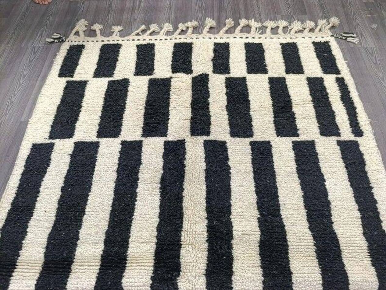 Handwoven rug 150x250 cm, wool, black, ivory, Morocco - 199507