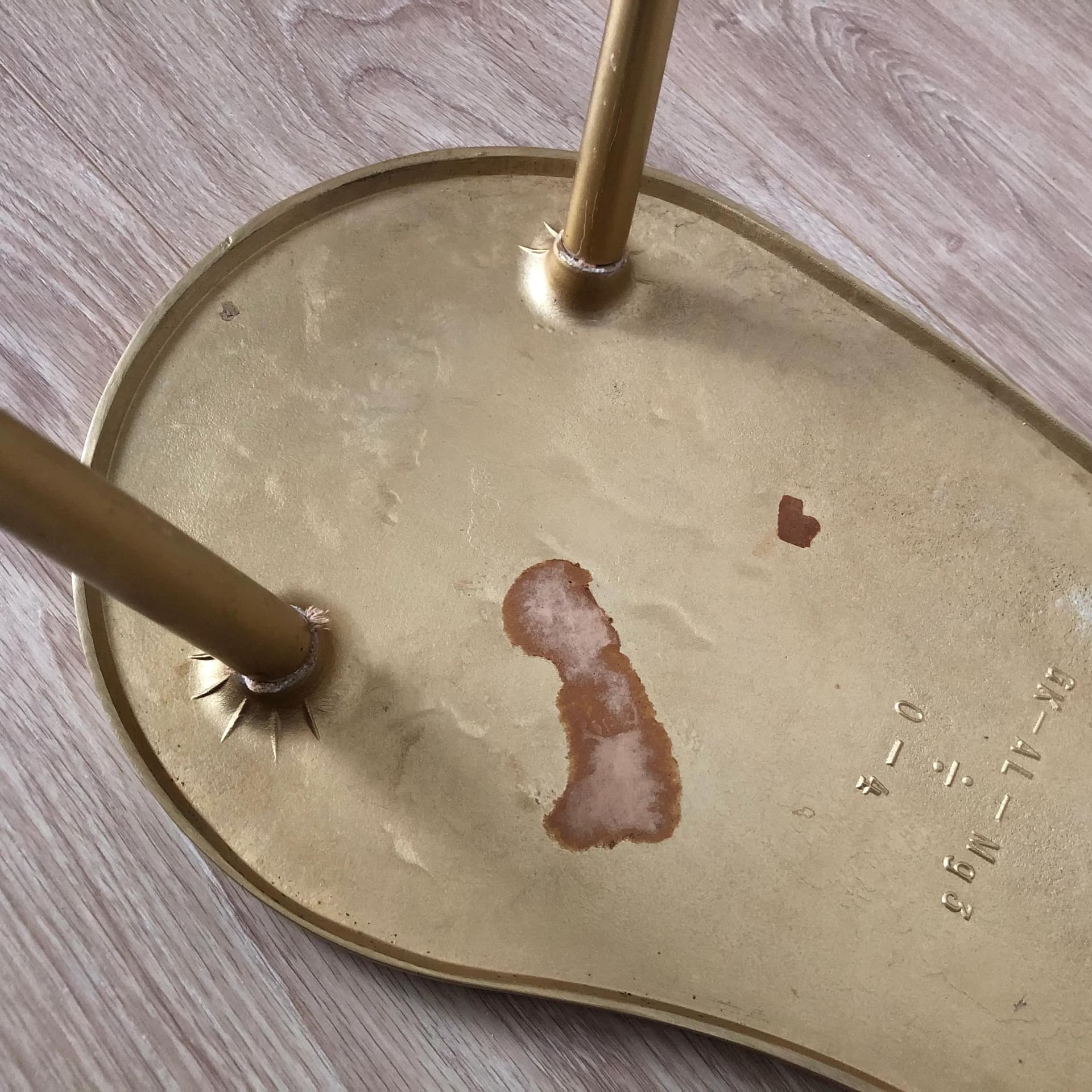 Kwietnik, ceramika jasnoniebieska, aluminium złoty, Niemcy, lata 60. - 14046