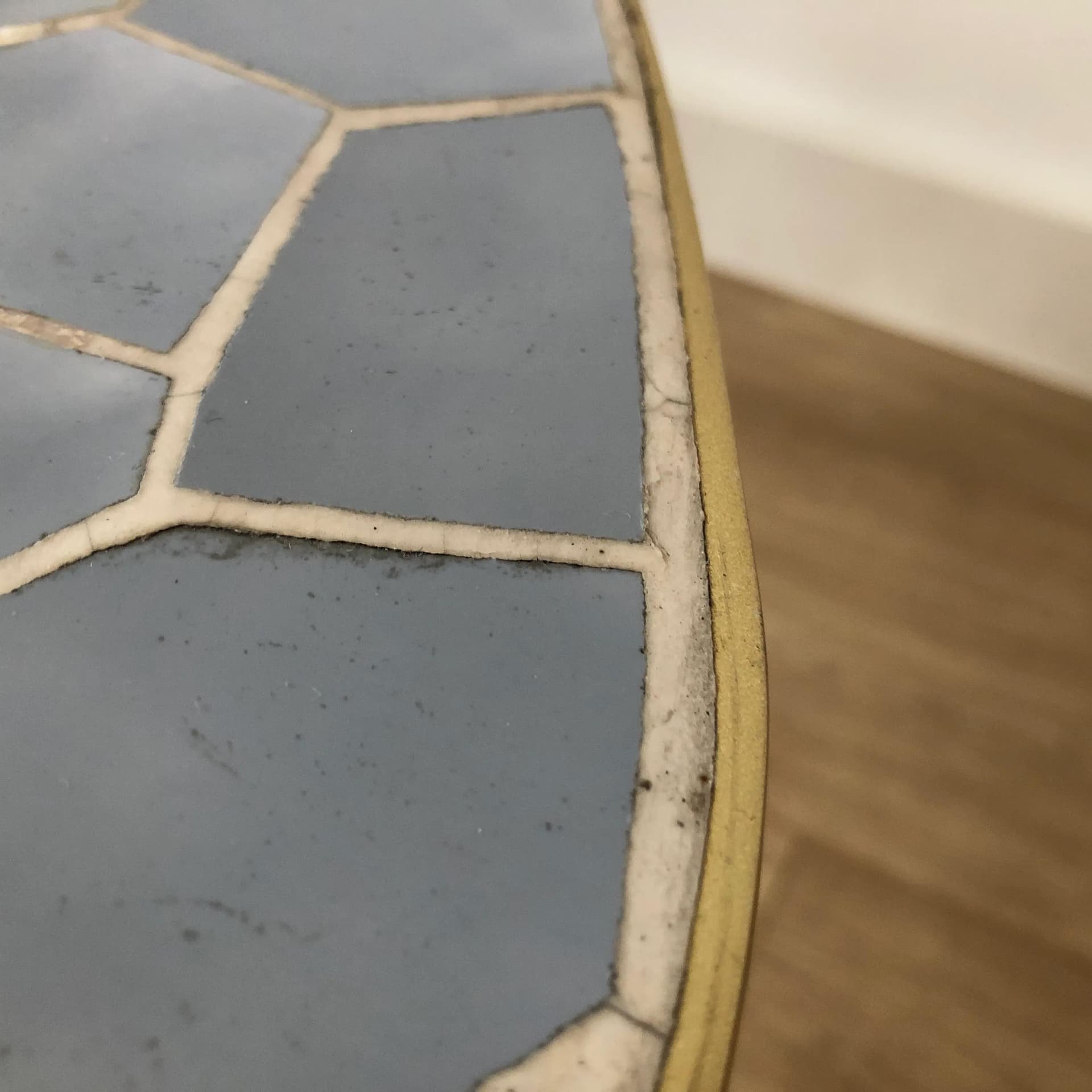 Kwietnik, ceramika jasnoniebieska, aluminium złoty, Niemcy, lata 60. - 14049