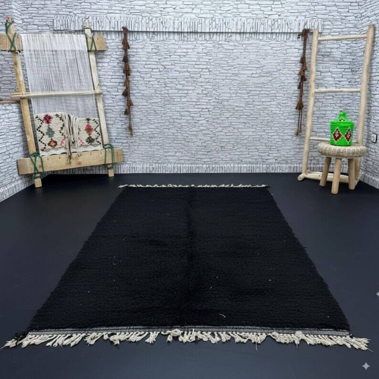 Handwoven rug 250x150 cm, wool, black, Morocco - 199340