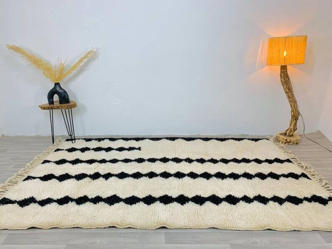 Handwoven rug 250x150 cm, wool, ivory, black, Morocco - 199330