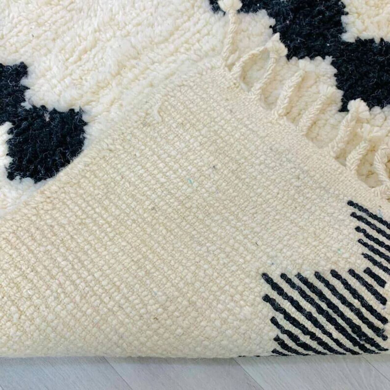 Handwoven rug 250x150 cm, wool, ivory, black, Morocco - 199335