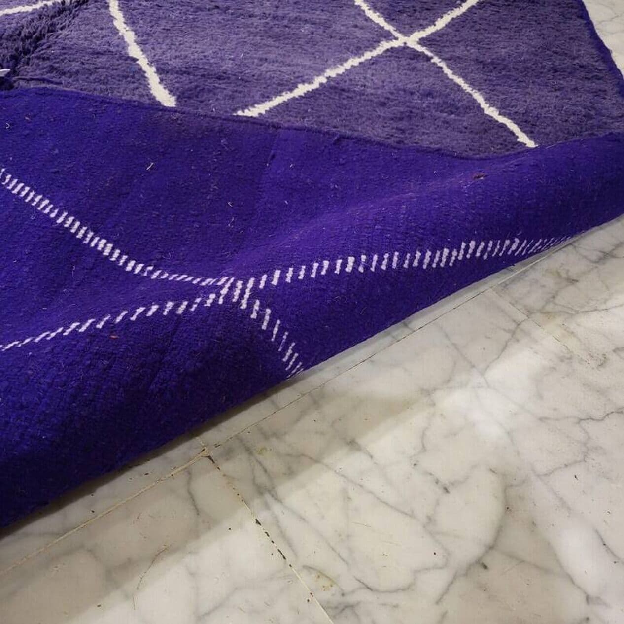 Ręcznie tkany dywan 250x150 cm, wełna, fioletowy, biały, Maroko - 198473