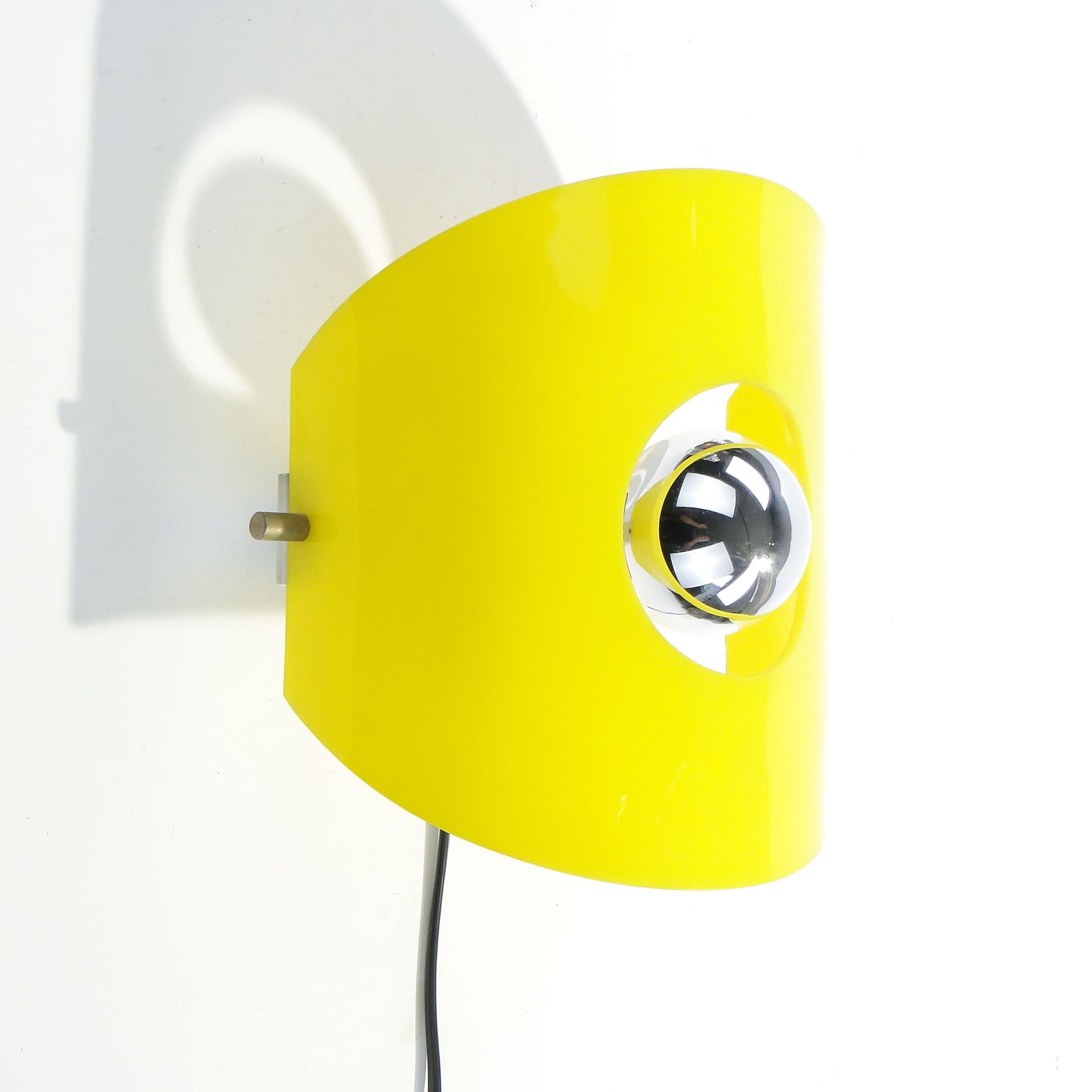 Wall sconce Space Age, yellow, plastic metal, Polam, Poland, 1960s. - 1408