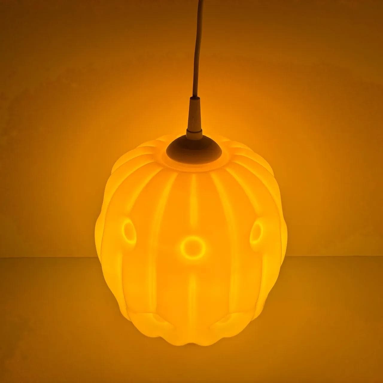 Lampa wisząca, żółty, szkło, Zakłady Sprzętu Oświetleniowego Zaos, Polska, lata 70. - 14136