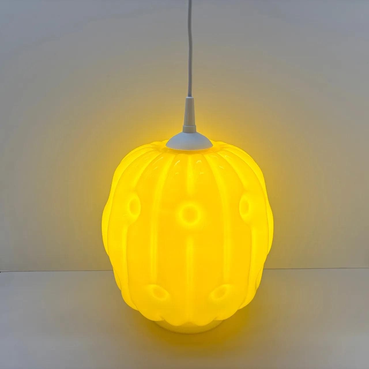 Lampa wisząca, żółty, szkło, Zakłady Sprzętu Oświetleniowego Zaos, Polska, lata 70. - 14137