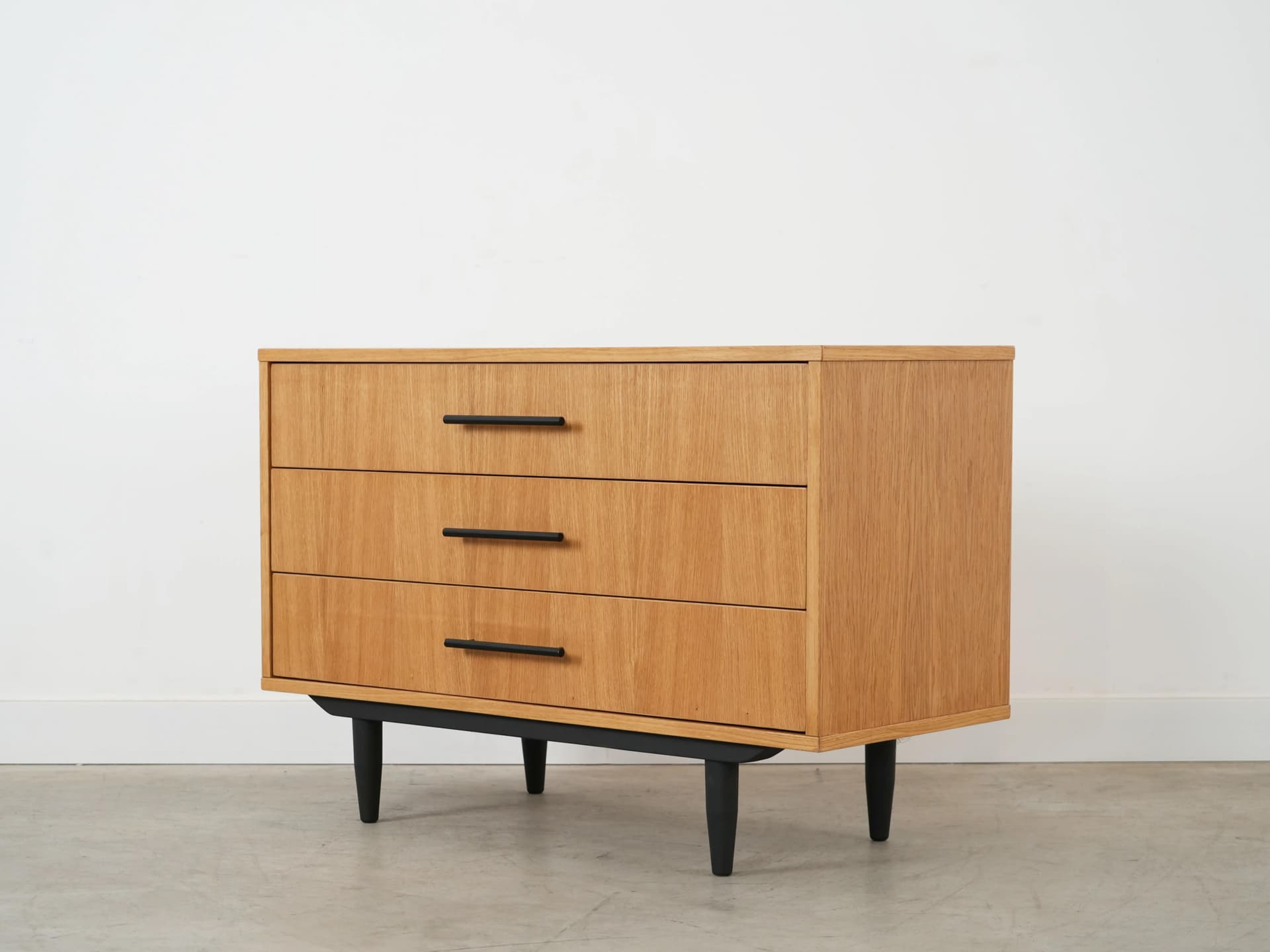 Komoda, skandynawski design, dąb jasny, Polska, lata 60. - 14350