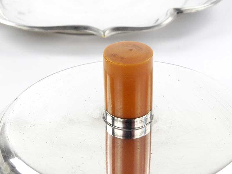 Maselniczka, szkło kryształowe przezroczyste, mosiądz srebrzony, bakelit bursztynowy, WMF, Niemcy, lata 50. - 201889