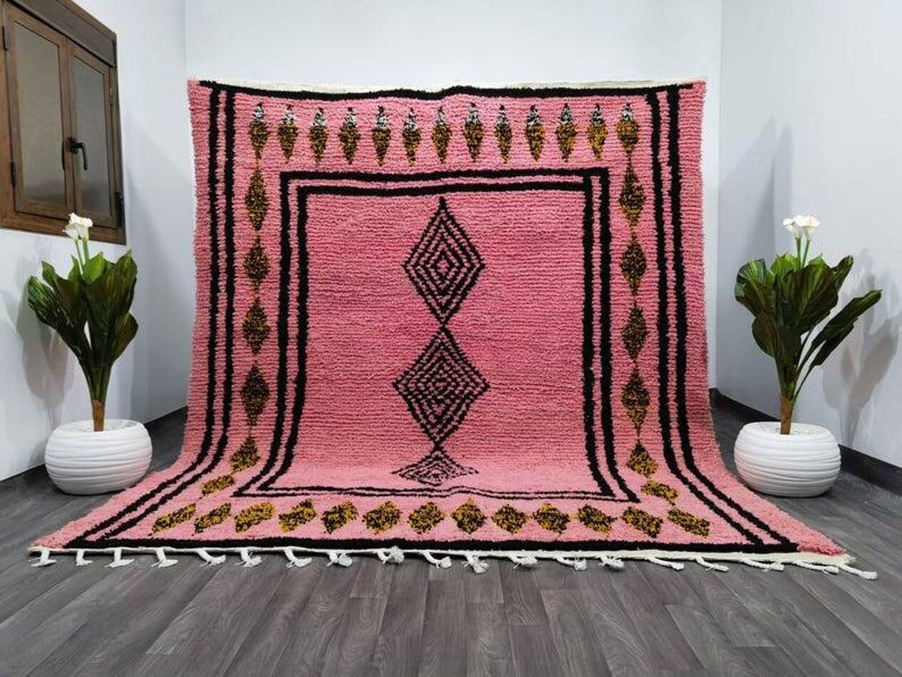 Ręcznie tkany dywan 200x250 cm, wełna, różowy, czarny, zielony, Maroko - 202382