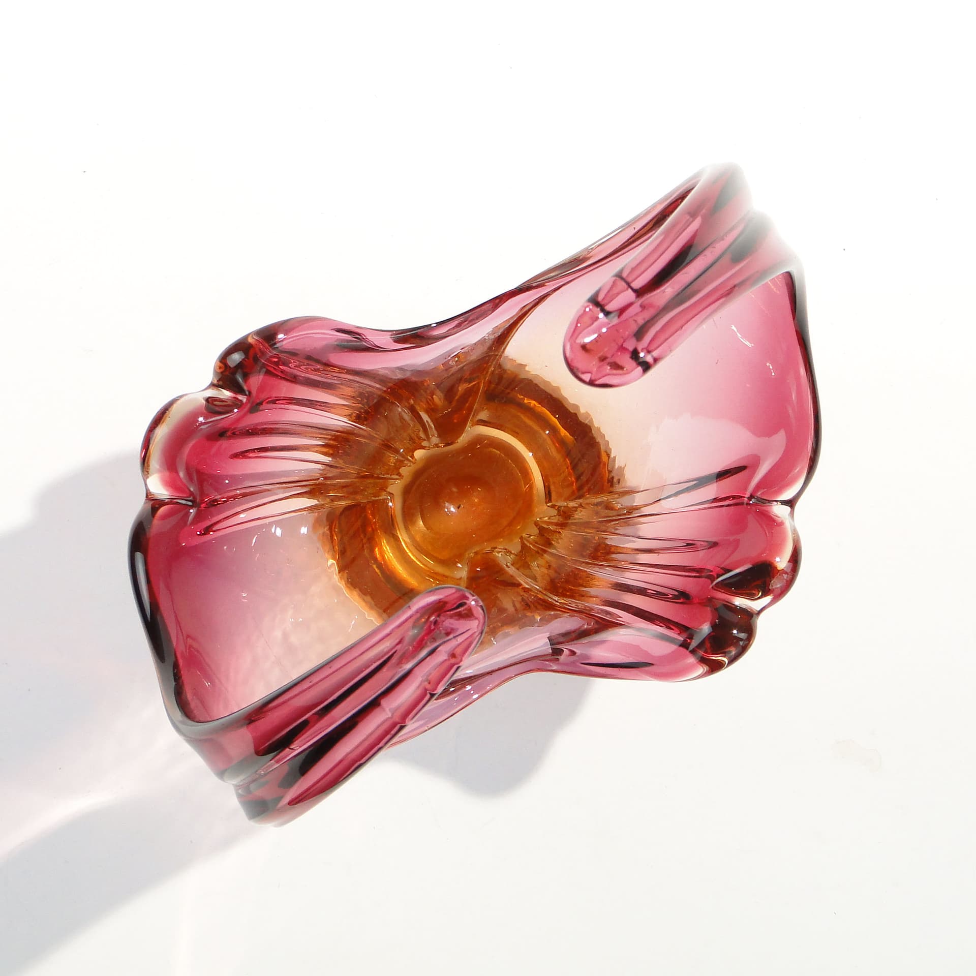 Bowl, pink glass, Val Saint Lambert, Belgium, 1960s. - 1439