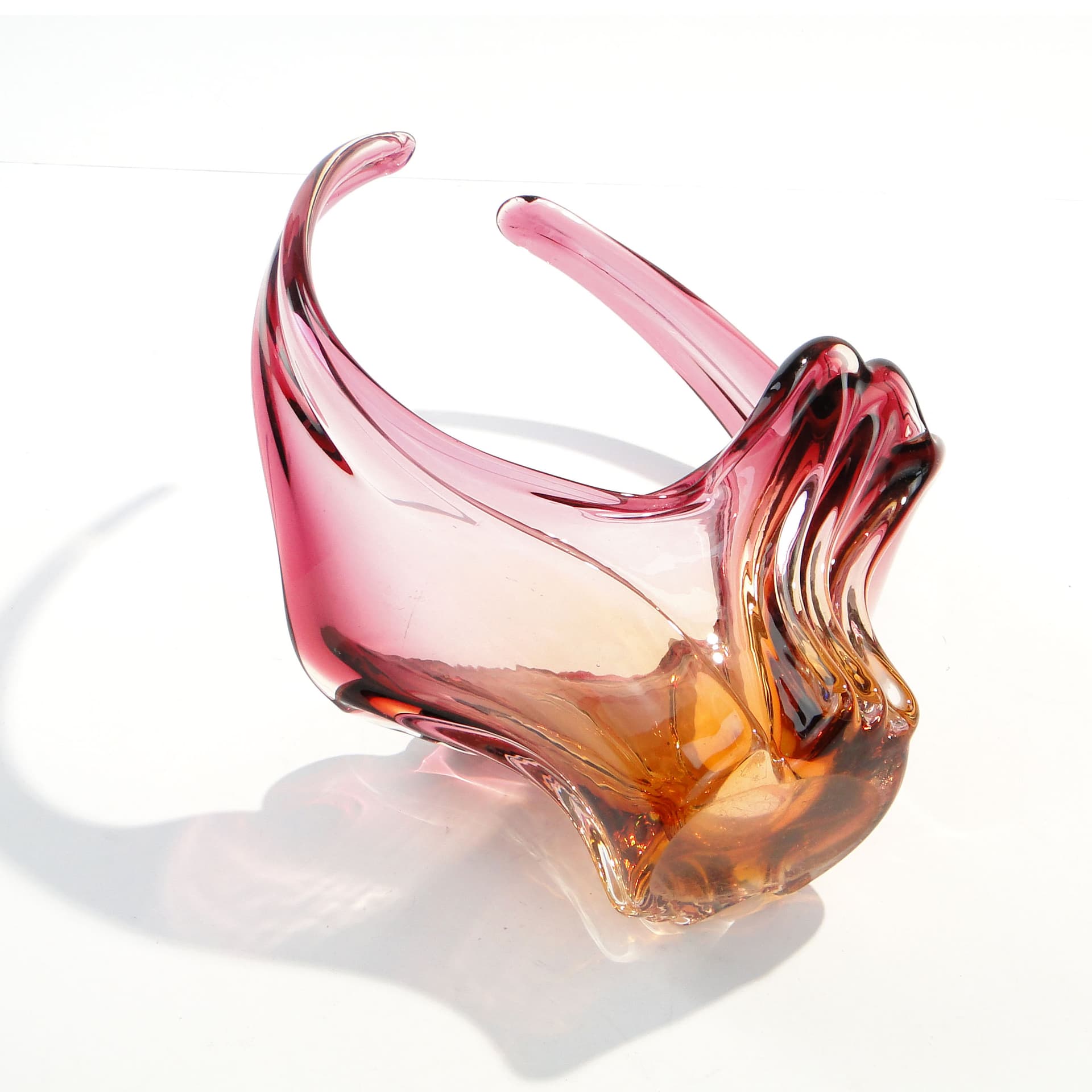 Bowl, pink glass, Val Saint Lambert, Belgium, 1960s. - 1442