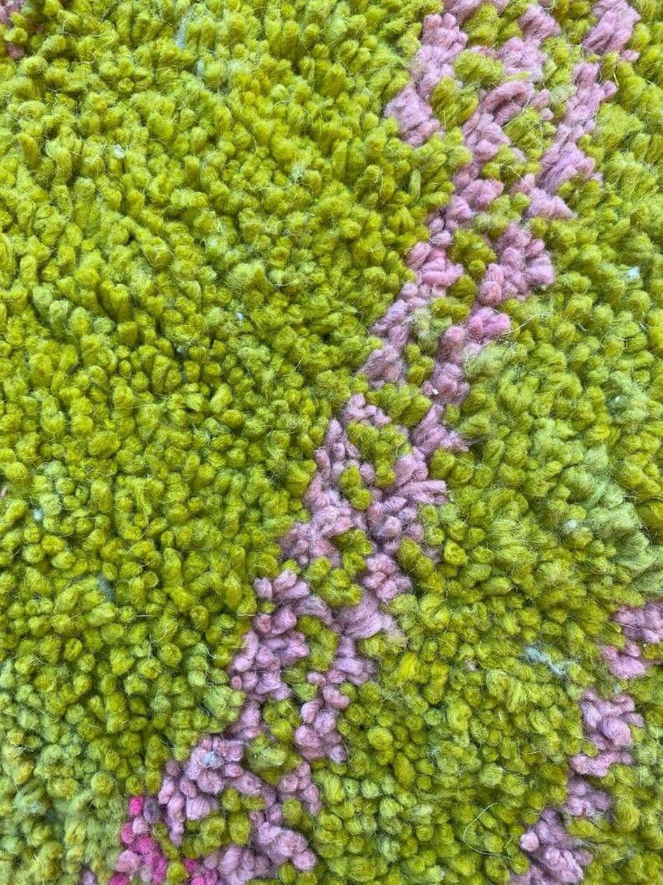 Ręcznie tkany dywan 250x150 cm, wełna, zielony, różowy, kremowy, Maroko - 202307