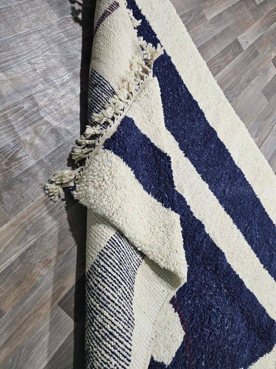 Ręcznie tkany dywan 150x250 cm, wełna, kremowy, granatowy, beżowy, Maroko - 205713