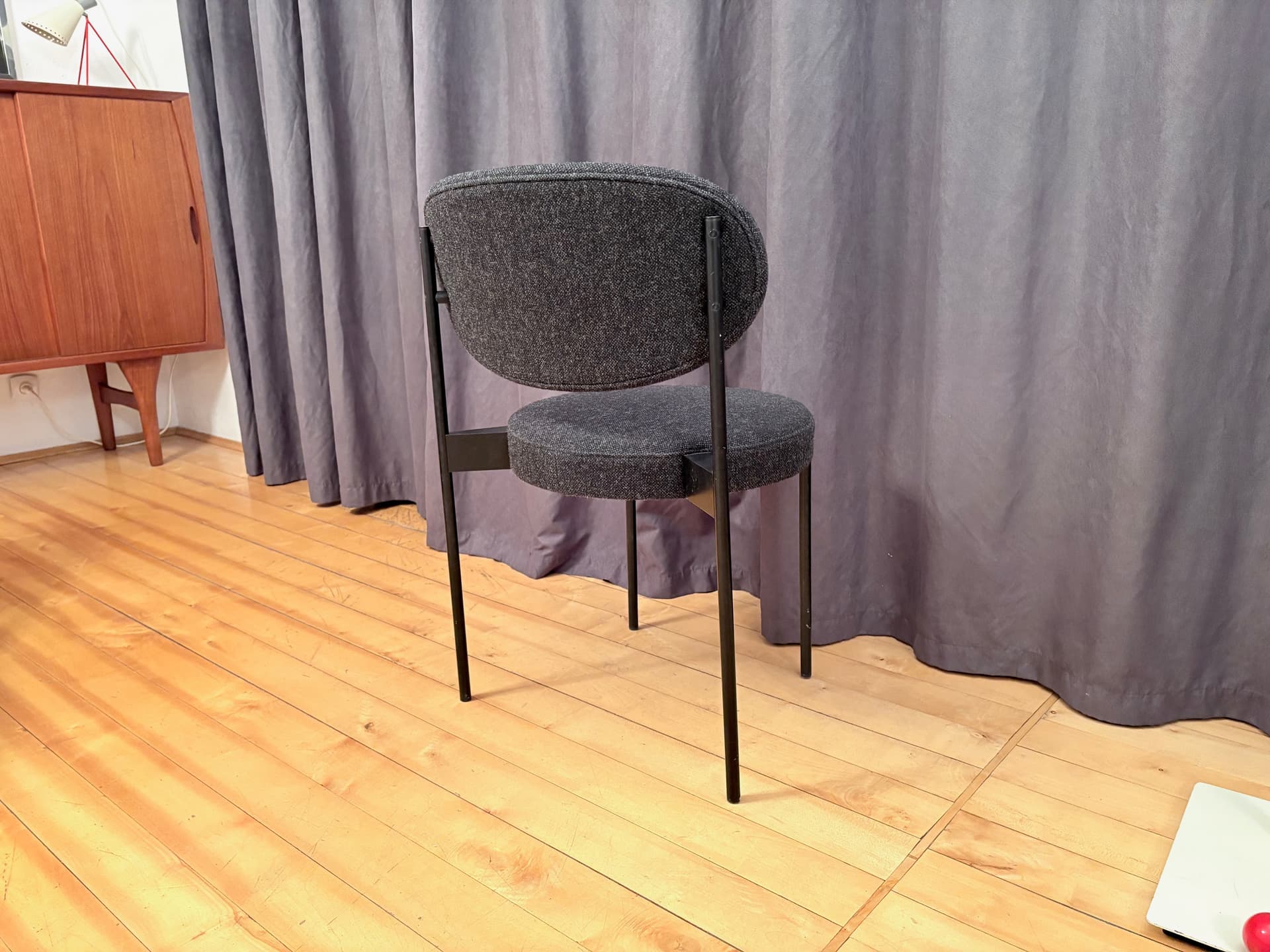 Krzesło 430, szary, proj. V. Panton, Dania - 203353