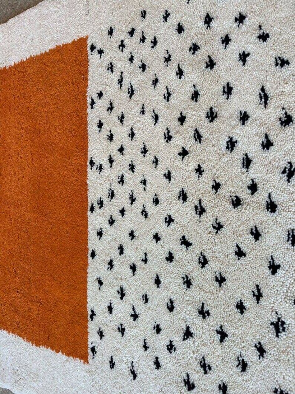 Ręcznie tkany dywan 150x250 cm, wełna, pomarańczowy, kremowy, Maroko - 205661