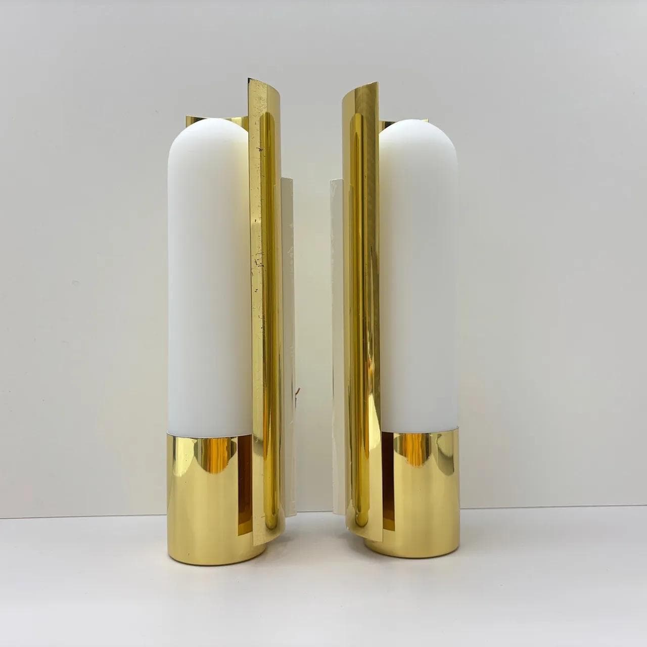 Para kinkietów, złocony mosiądz, szkło opalowe, Glashütte Limburg, Niemcy, lata 80. - 14199