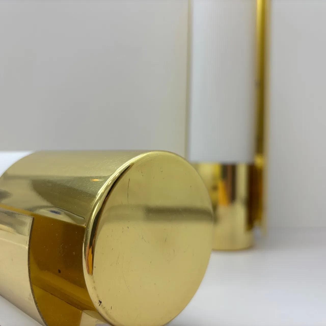 Para kinkietów, złocony mosiądz, szkło opalowe, Glashütte Limburg, Niemcy, lata 80. - 14197