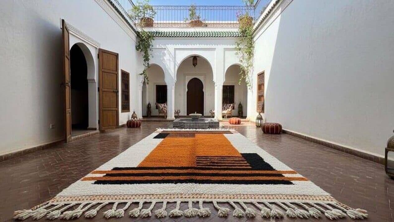 Ręcznie tkany dywan 150x250 cm, wełna, kremowy, czarny, pomarańczowy, Maroko - 204968