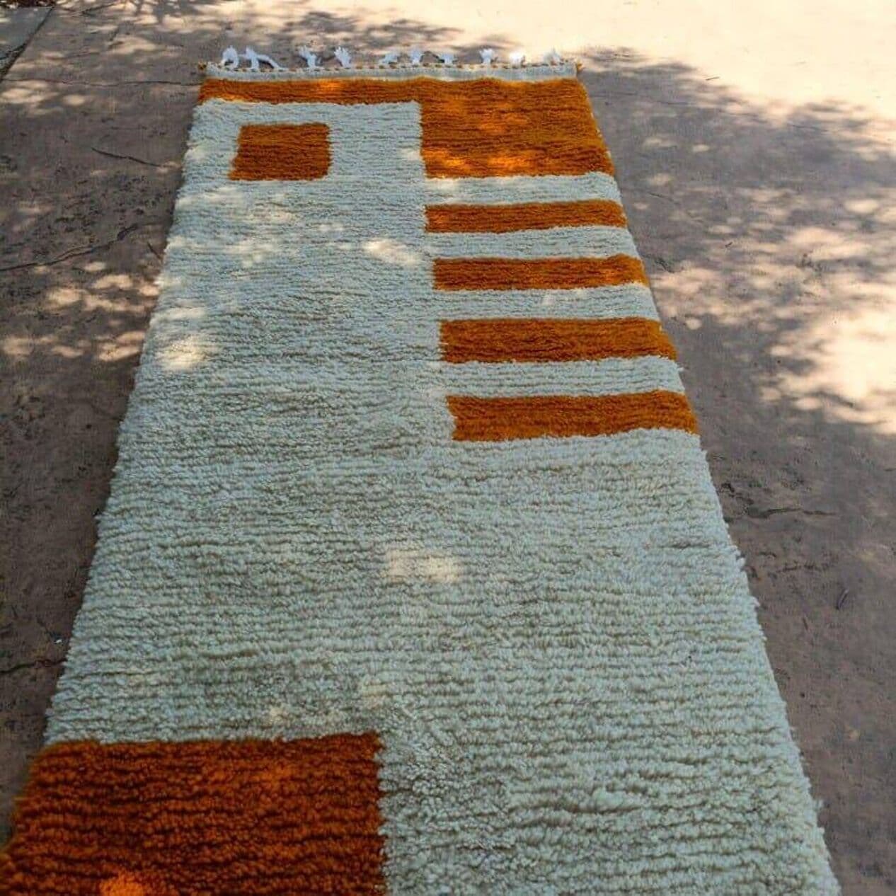 Ręcznie tkany dywan 140x260 cm, wełna, pomarańczowy, biały, Maroko - 204960