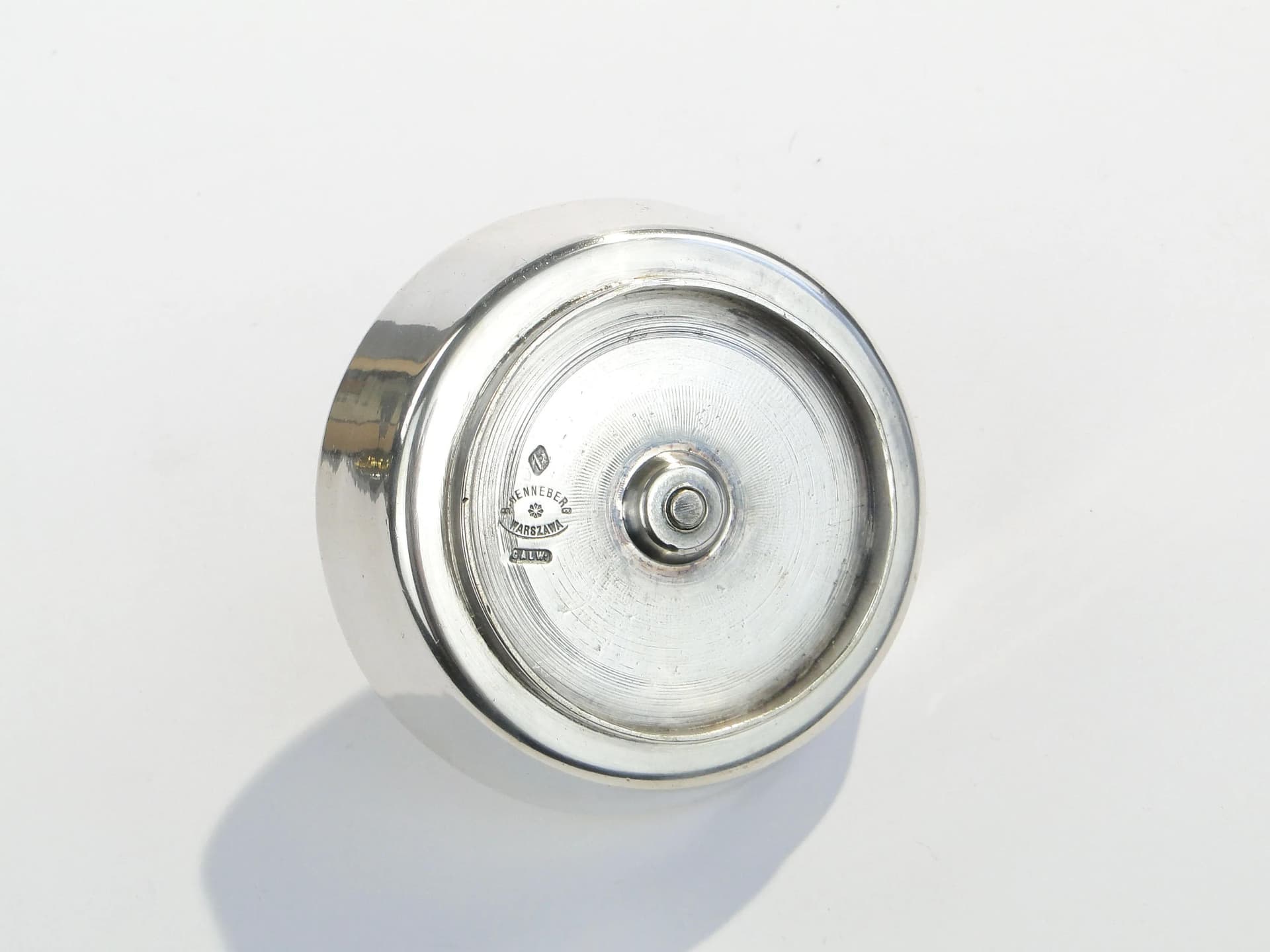 Popielniczka marynistyczna, srebro, Bracia Henneberg, Polska, lata 30. - 14727