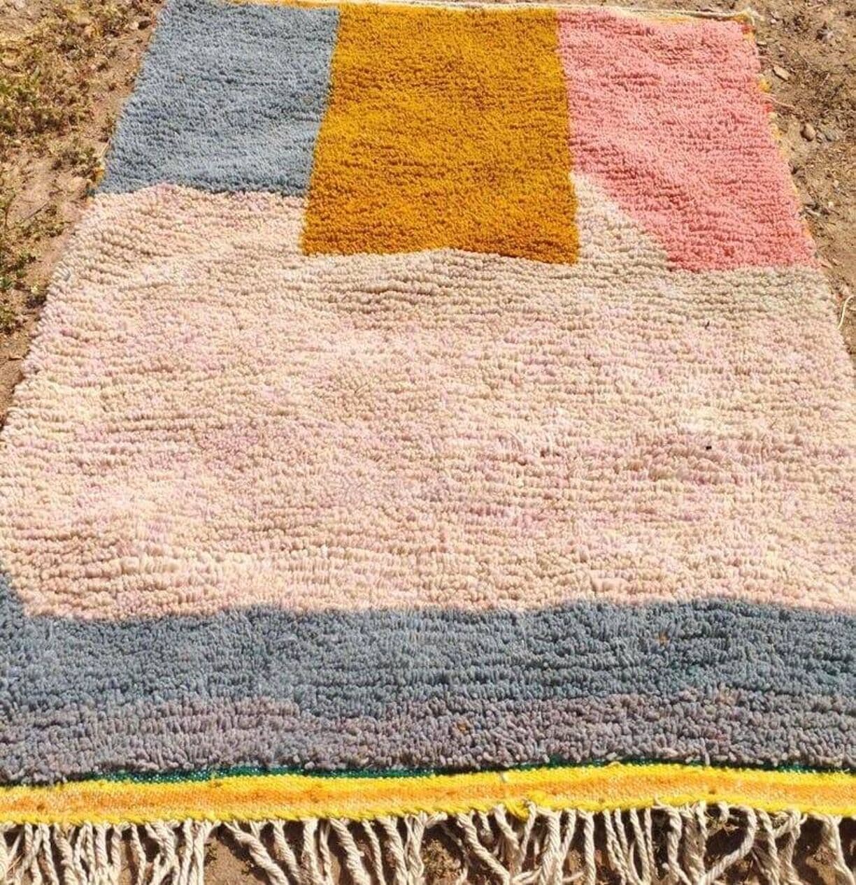 Ręcznie tkany dywan 150x250 cm, wełna, niebieski, żółty, różowy, kość słoniowa, Maroko - 204204