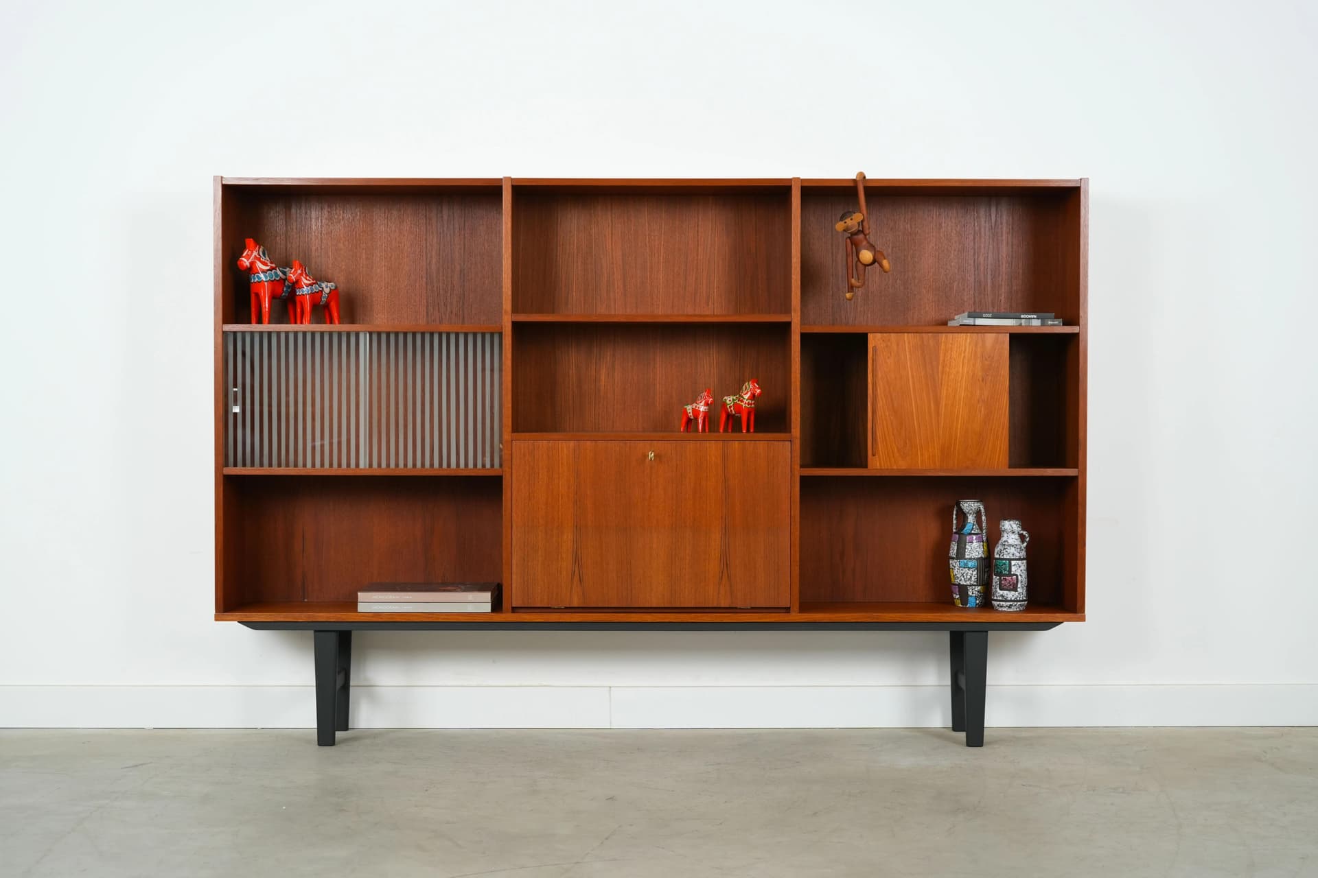 Biblioteczka, teak brązowy, Dania, lata 70. - 14759