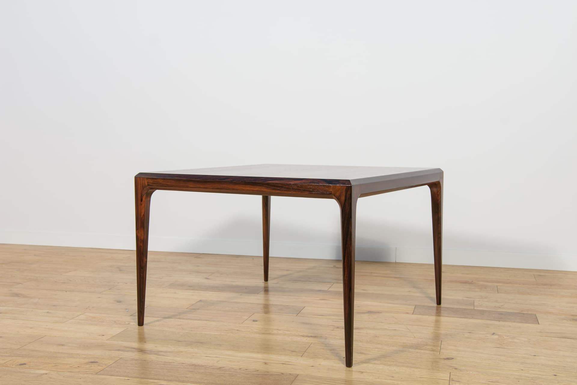 Coffee table, dark brown rosewood, by J. Andersen, Denmark, 1960s. - 205902
