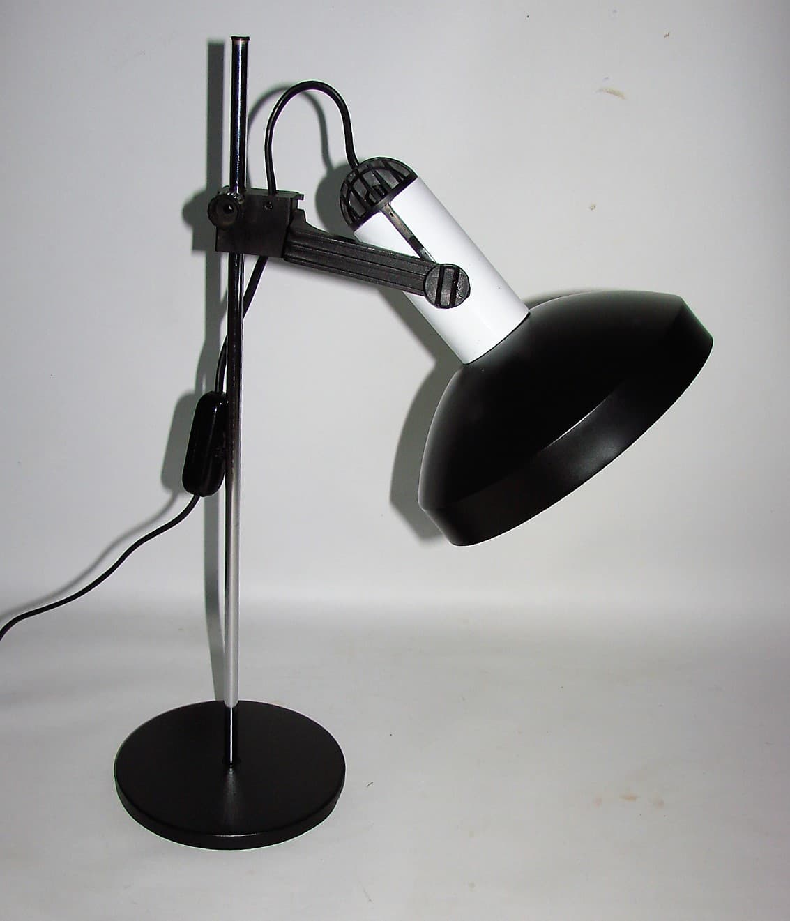 Desk lamp, black, metal aluminium, 1970s - 205929