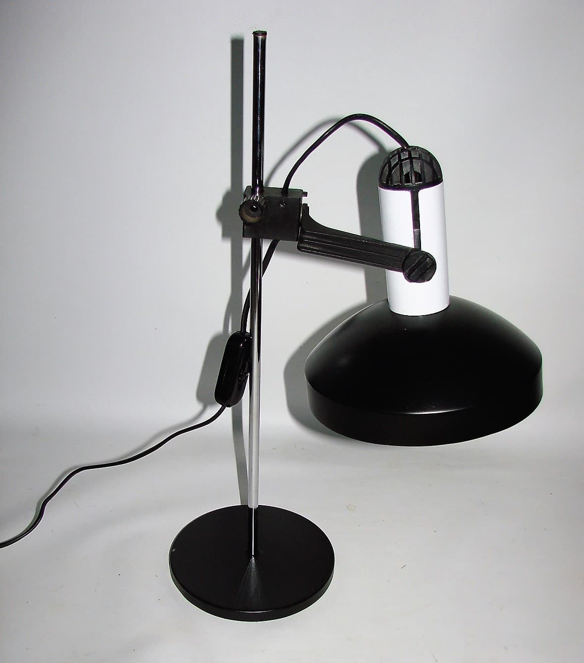Desk lamp, black, metal aluminium, 1970s - 205927
