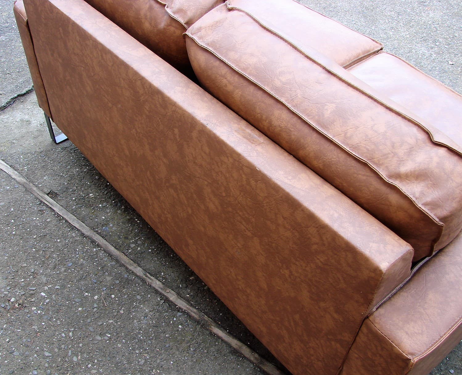 Sofa modernistyczna, brązowy, tkanina, stal czarna, lata 80. - 205999