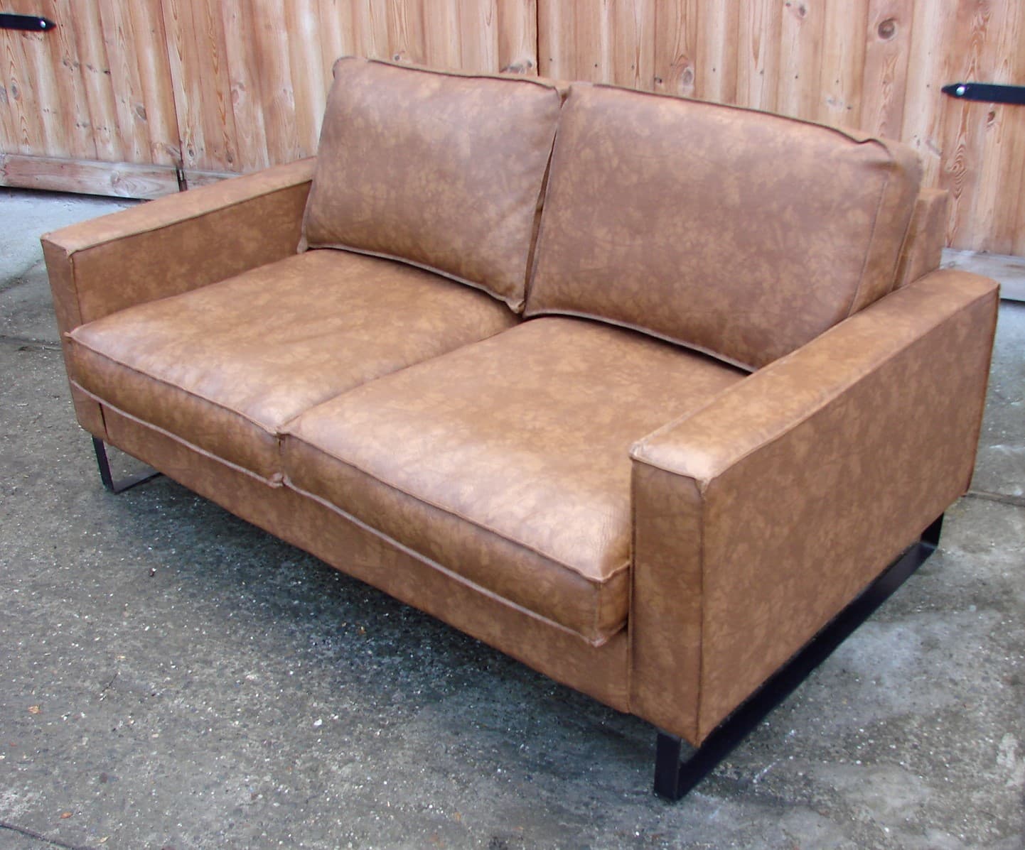 Sofa modernistyczna, brązowy, tkanina, stal czarna, lata 80. - 205990