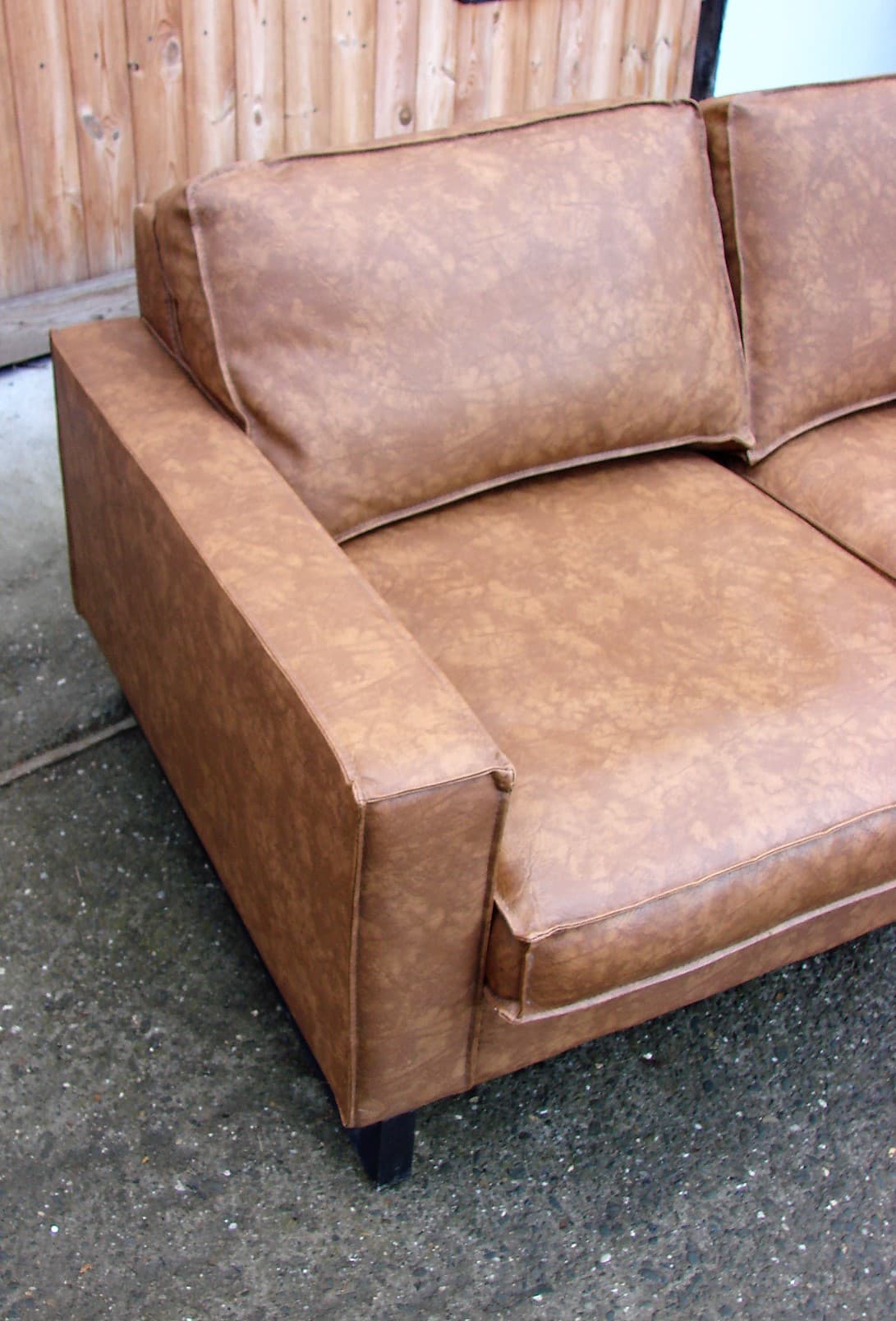 Sofa modernistyczna, brązowy, tkanina, stal czarna, lata 80. - 206001