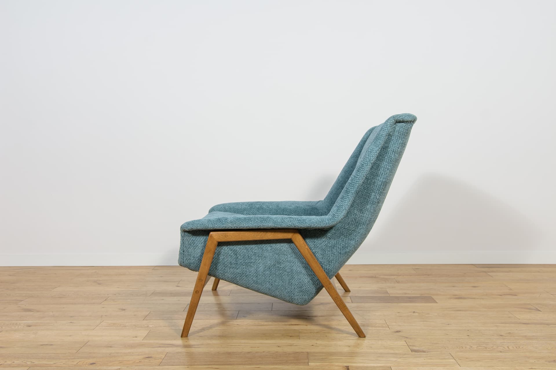 Armchair, blue fabric, beech, by F. Ohlsson, Dux, Sweden, 1960s. - 206195