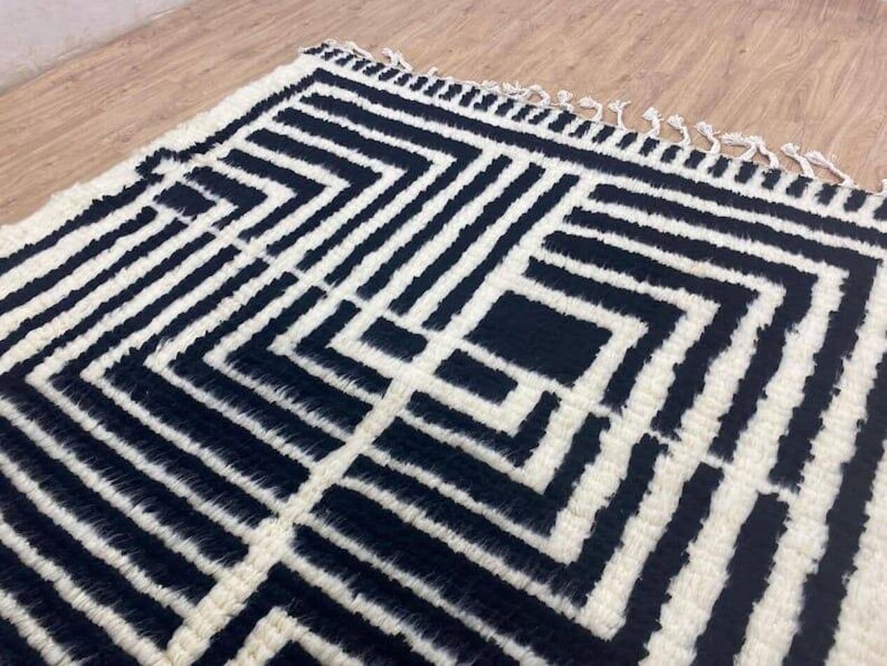 Handwoven rug 150x250 cm, wool, white, black, Morocco - 209052