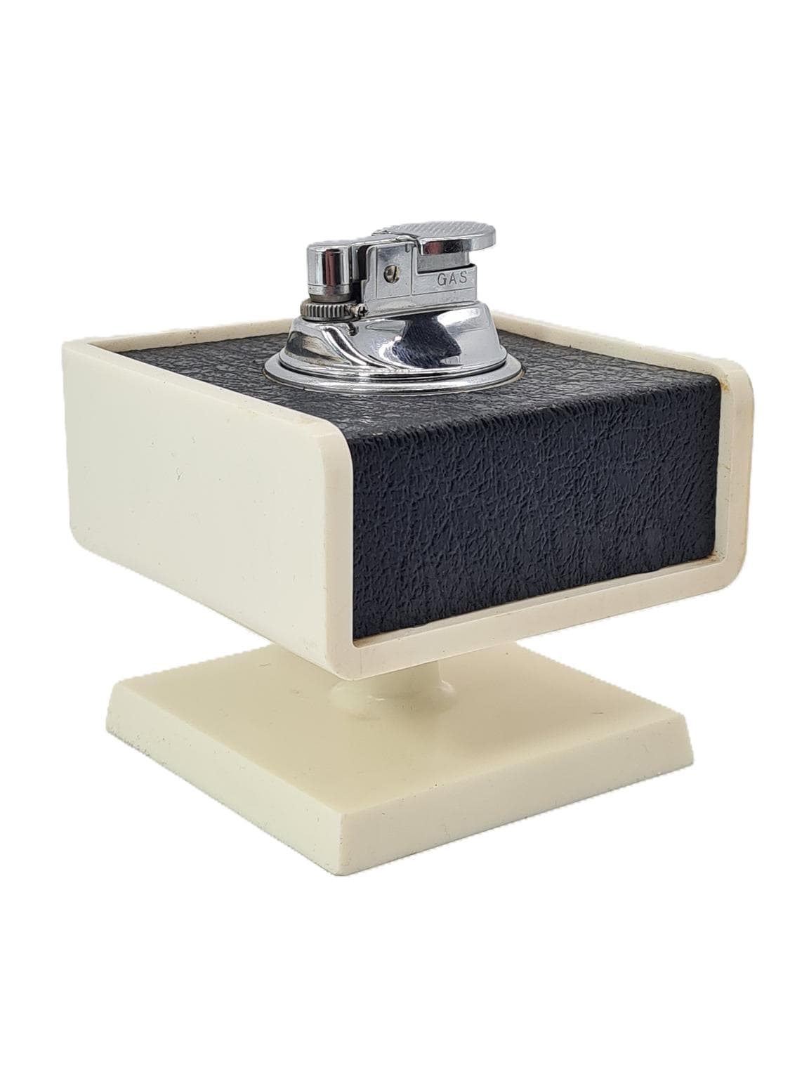 Zapalniczka stołowa w stylu modernistycznym z połowy XX wieku, lata 60. i 70. XX wieku