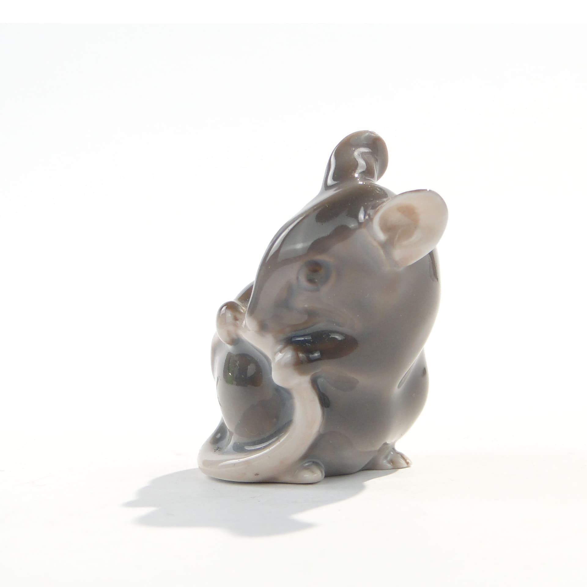 Figurka myszki 3180, porcelana szara, Royal Copenhagen, Dania, lata 50. - 1521