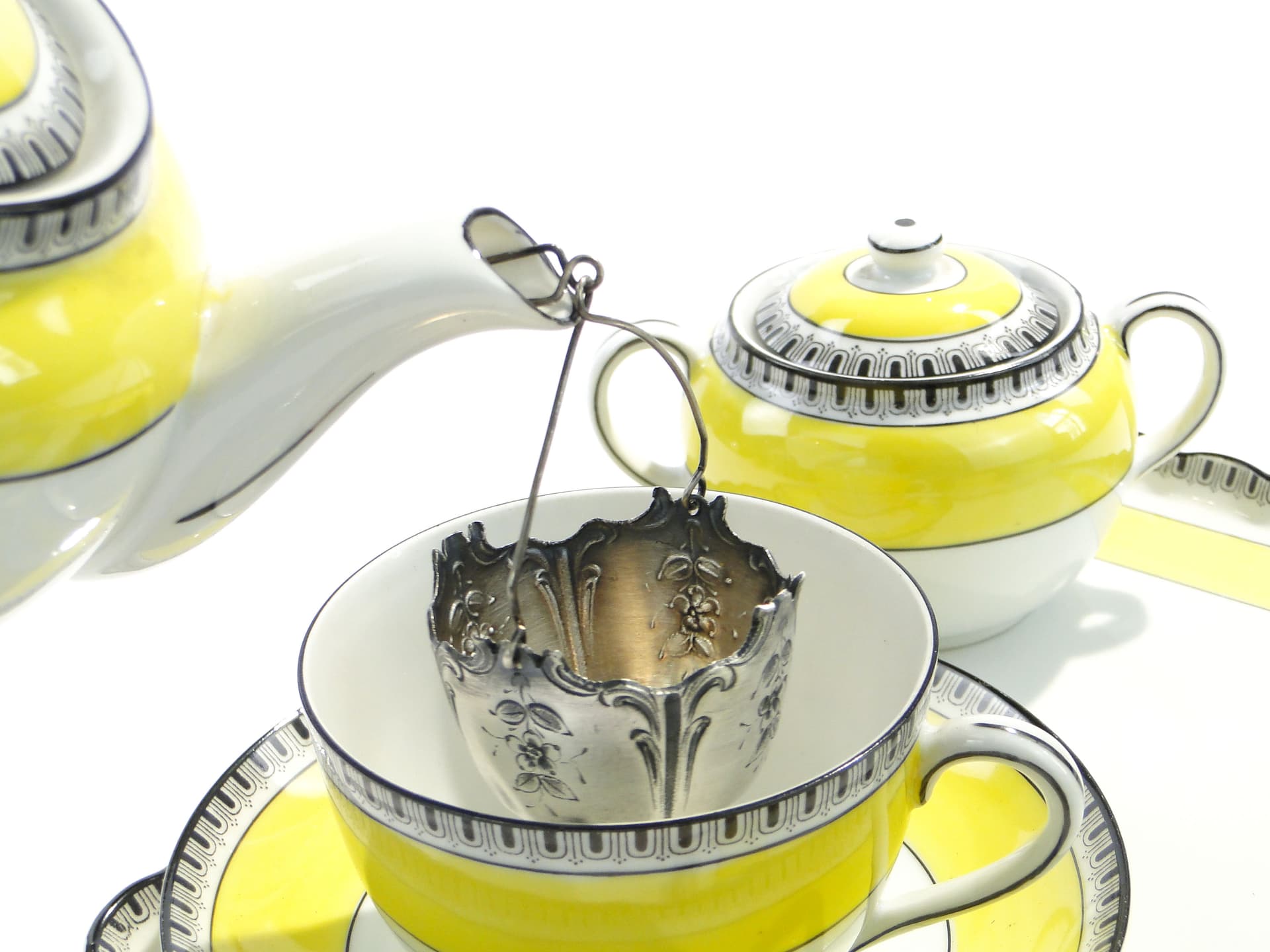 Tea strainer, neoclassical, silver, Russia, early 20th c. - 210286