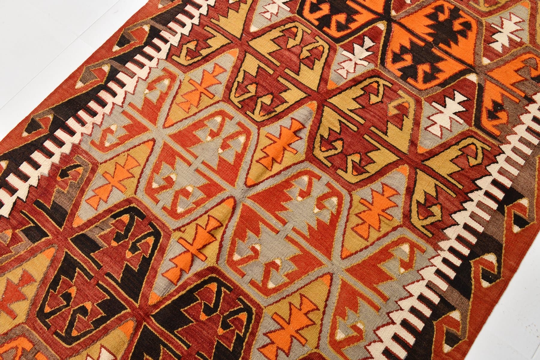 Kilim 140x327 cm, brązowy, pomarańczowy, wełna, lata 70. - 210401