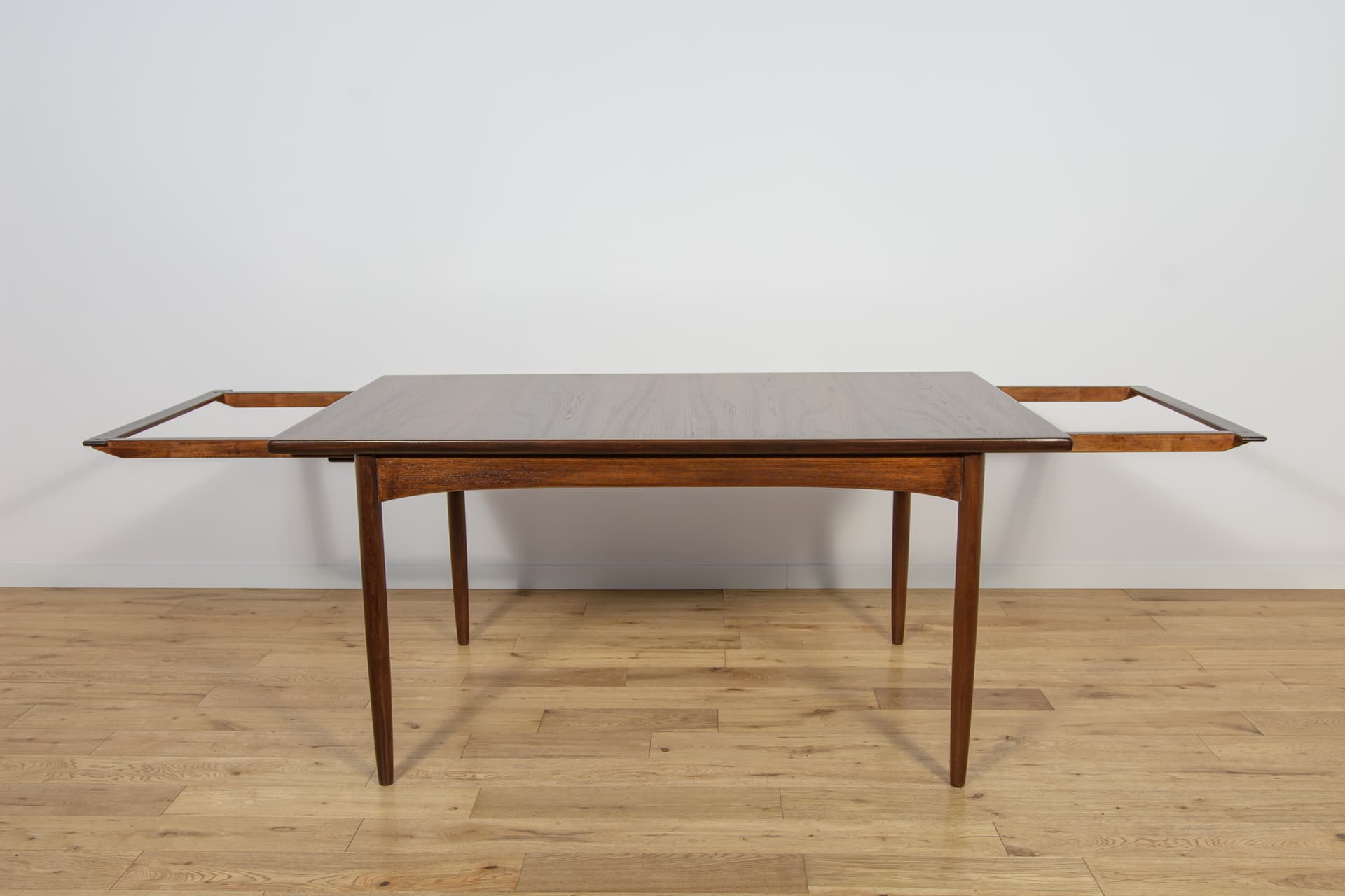 Extendable Dining Table, dark brown teak, G-Plan, United Kingdom, 1960s. - 210359
