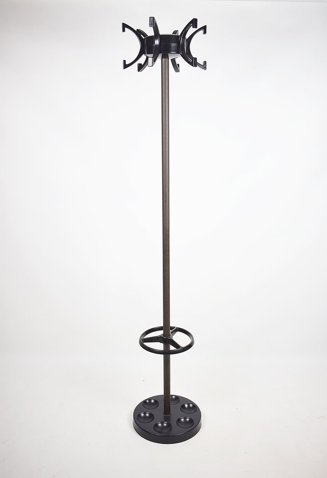 Wieszak podłogowy, ciemnobrązowy, metal, lata 80. - 210693