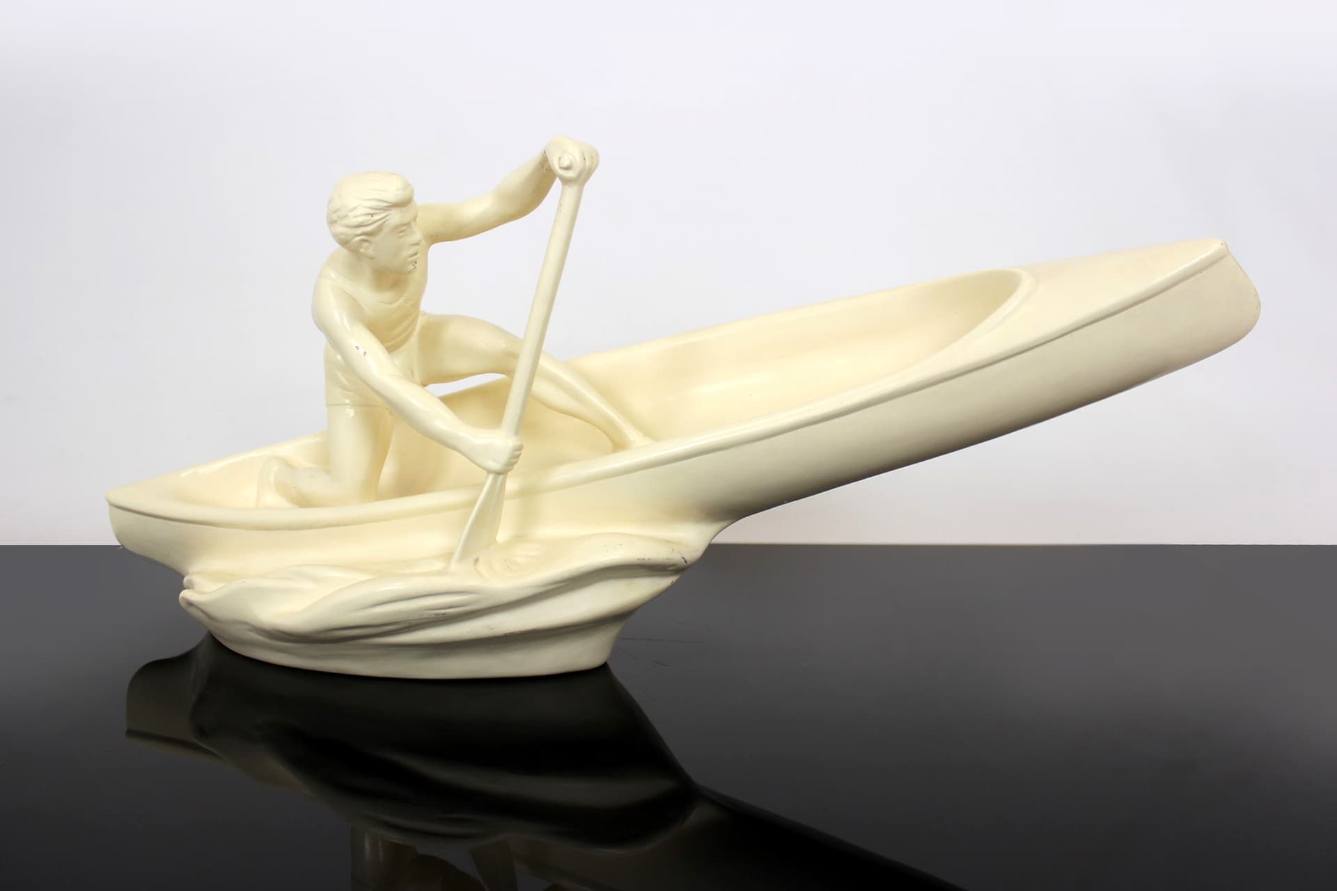 Figurka wioślarza, kość słoniowa, ceramika, Jihokera Bechyně, Czechy, lata 50. - 210737