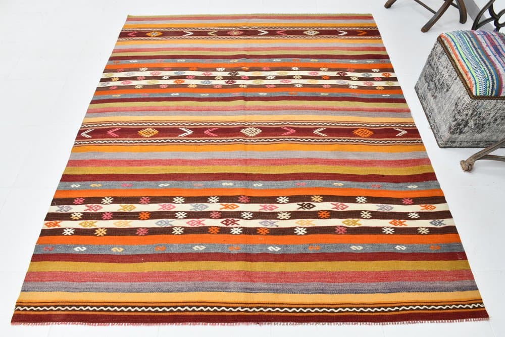 Kilim 210x178 cm, koralowy, czerwony, wełna, lata 70. - 211059