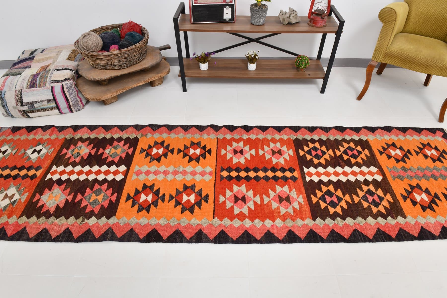 Chodnik kilimowy 330x93 cm, czarny, brązowy, wełna, Turcja, lata 60. - 211258