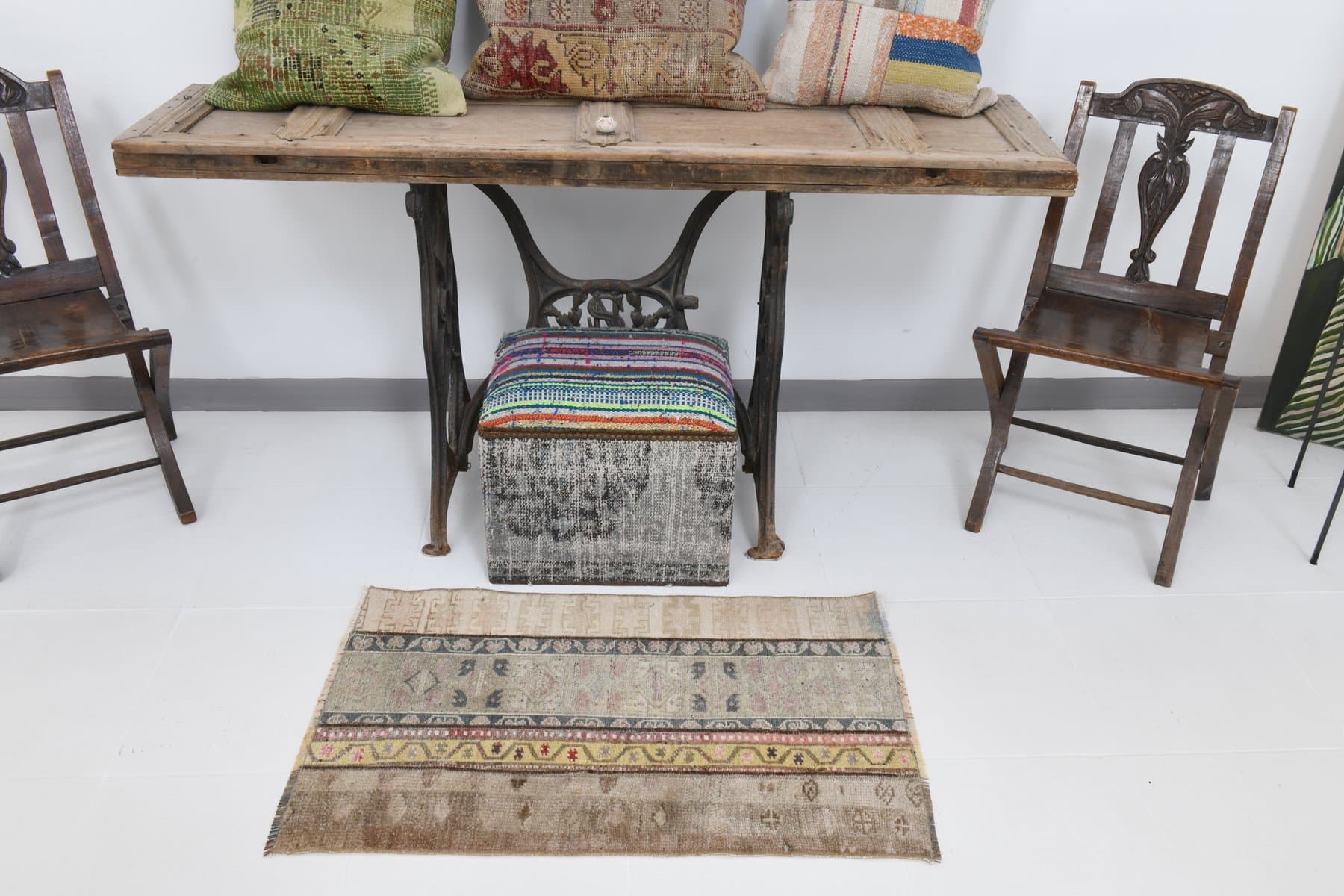 Dywan 98x61 cm, brązowy, beżowy, wełna, lata 60. - 211480