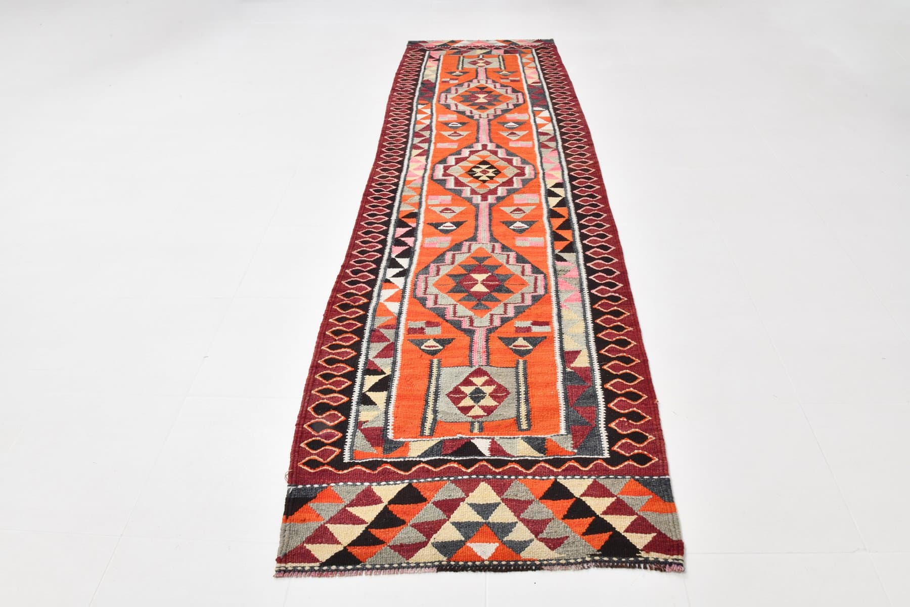 Kilim 327x94 cm, czerwony, pomarańczowy, wełna, Turcja, lata 60. - 212086